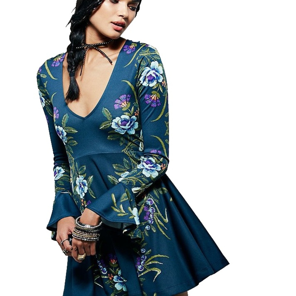 Free People Women’s Small Embroidered Floral Bell Sleeve‎ Fit & Flare Dress